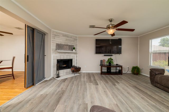 5916 Wisdom Creek Drive, Dallas, TX 75249