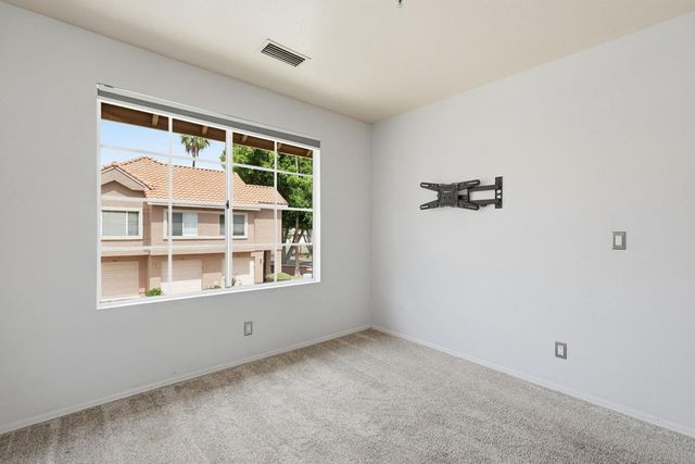 1633 E Lakeside Drive Unit 5, Gilbert, AZ 85234