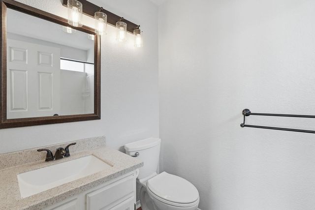 1633 E Lakeside Drive Unit 5, Gilbert, AZ 85234
