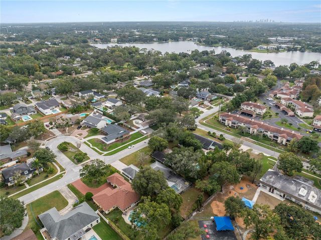 10408 RECLINATA LANE, Tampa, FL 33618