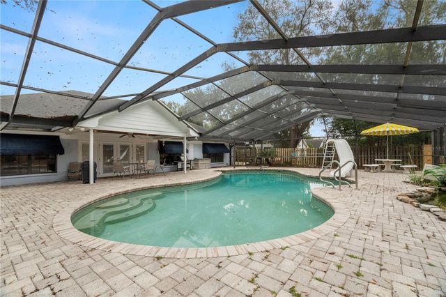 10408 RECLINATA LANE, Tampa, FL 33618