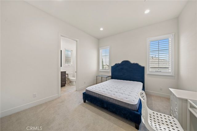52 Eider, Irvine, CA 92618