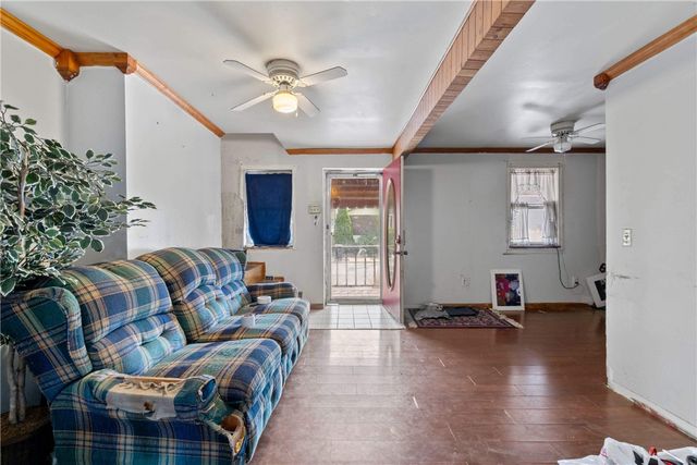 703 Indiana Ave, Monaca, PA 15061