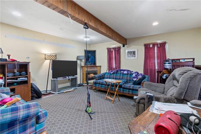 703 Indiana Ave, Monaca, PA 15061