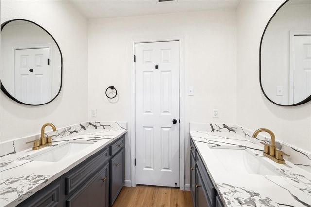 2423 1st Street, Stafford, TX 77477