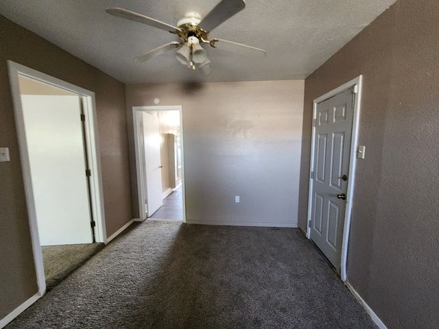 911 Snyder St, Odessa, TX 79761