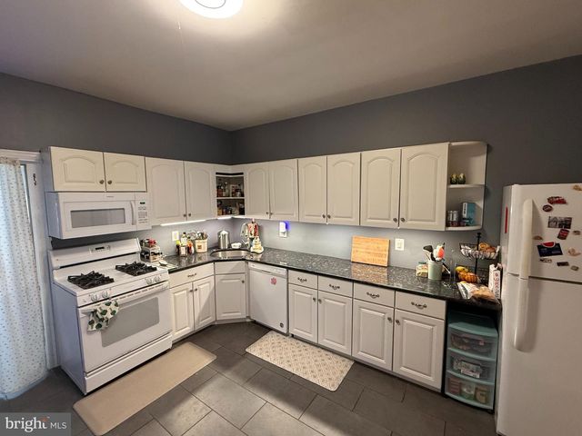 3368 VAUX ST, Philadelphia, PA 19129