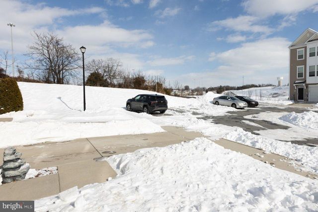 47 LANDIS CT, Falling Waters, WV 25419