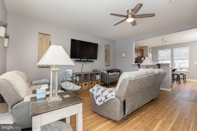 47 LANDIS CT, Falling Waters, WV 25419