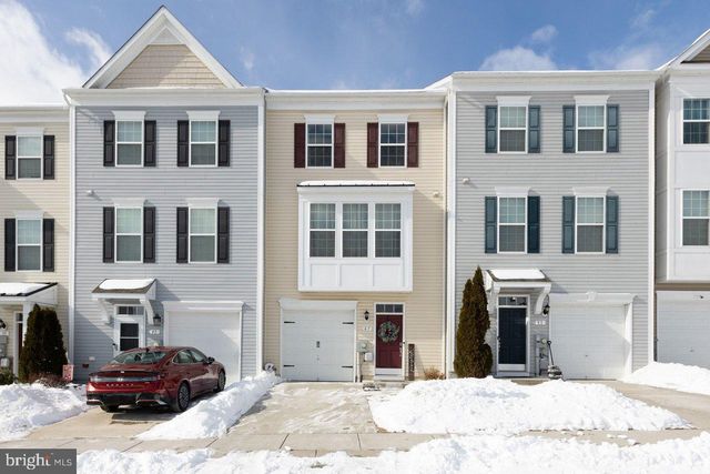 47 LANDIS CT, Falling Waters, WV 25419