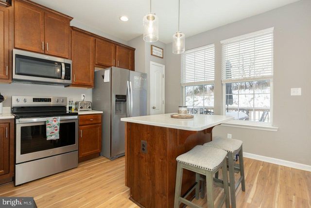 47 LANDIS CT, Falling Waters, WV 25419