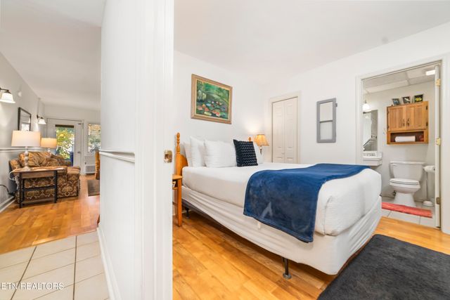 102 Baskins Creek Bypass 106, Gatlinburg, TN 37738