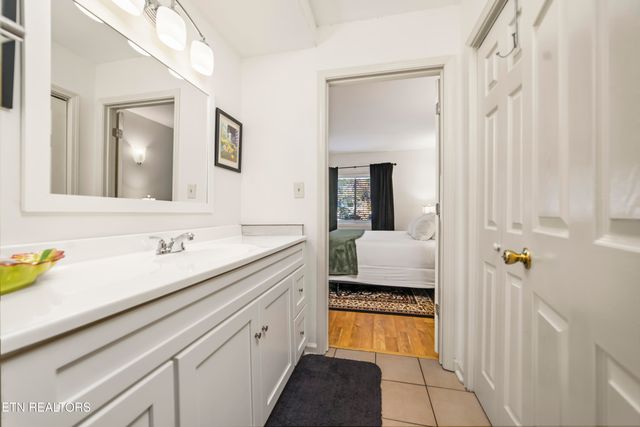 102 Baskins Creek Bypass 106, Gatlinburg, TN 37738