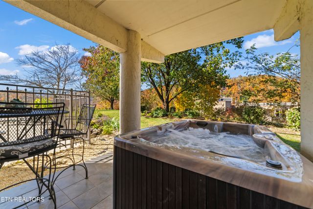 102 Baskins Creek Bypass 106, Gatlinburg, TN 37738