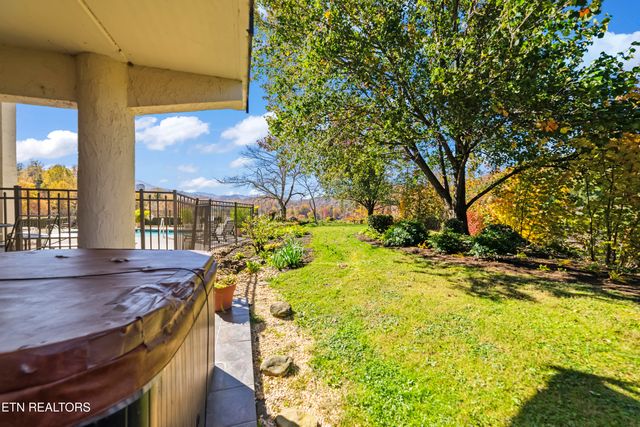 102 Baskins Creek Bypass 106, Gatlinburg, TN 37738