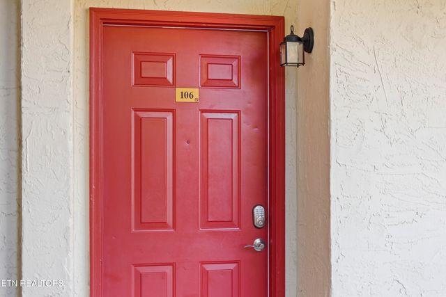 102 Baskins Creek Bypass 106, Gatlinburg, TN 37738