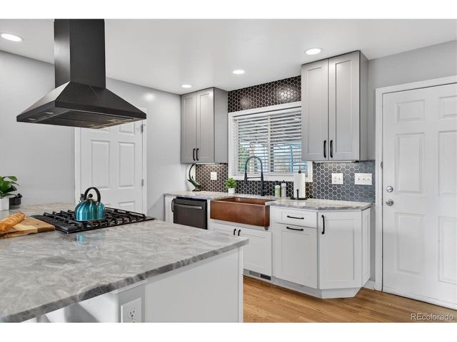 1299 S Raritan St, Denver, CO 80223