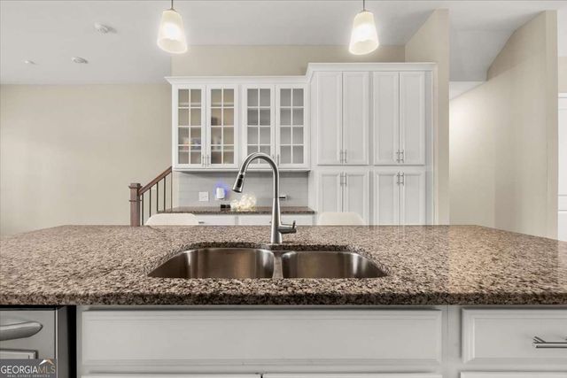 3297 Park Pointe Circle, Scottdale, GA 30079