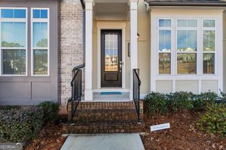 3297 Park Pointe Circle, Scottdale, GA 30079
