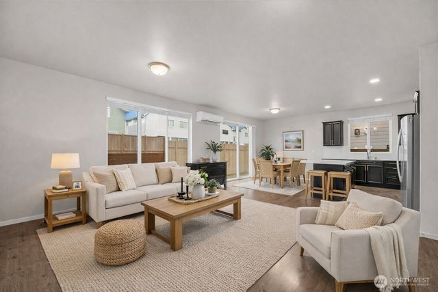 5624 89th Avenue NE, Marysville, WA 98270