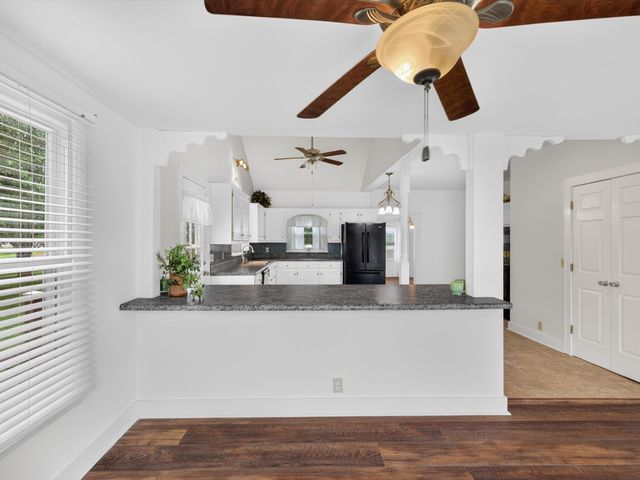 5011A Lascassas Pike, Lascassas, TN 37085