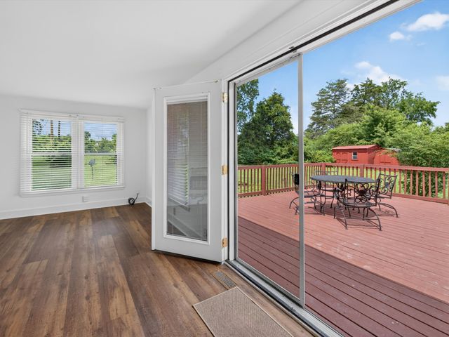 5011A Lascassas Pike, Lascassas, TN 37085