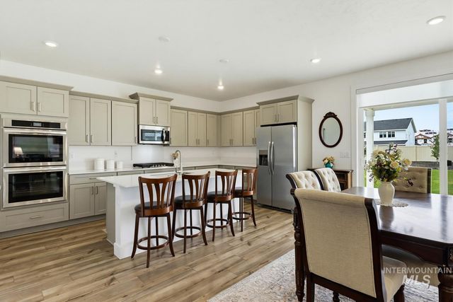 5433 E Terrace Falls Ct, Nampa, ID 83686