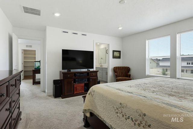5433 E Terrace Falls Ct, Nampa, ID 83686