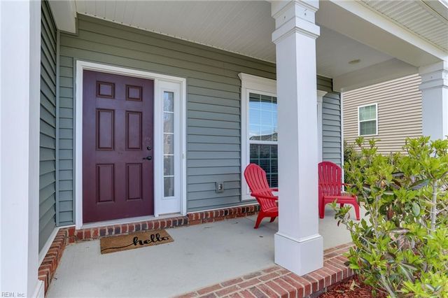 104 Williamson Park LN, Smithfield, VA 23430