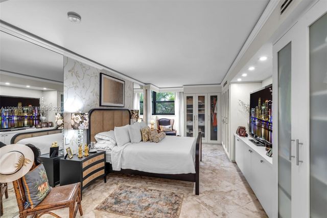 55 Ocean Lane Dr 1028, Key Biscayne, FL 33149