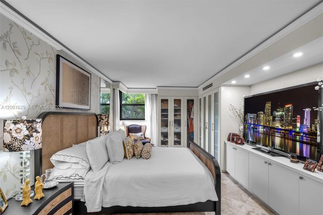 55 Ocean Lane Dr 1028, Key Biscayne, FL 33149