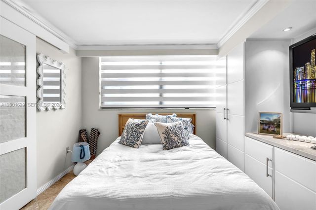 55 Ocean Lane Dr 1028, Key Biscayne, FL 33149