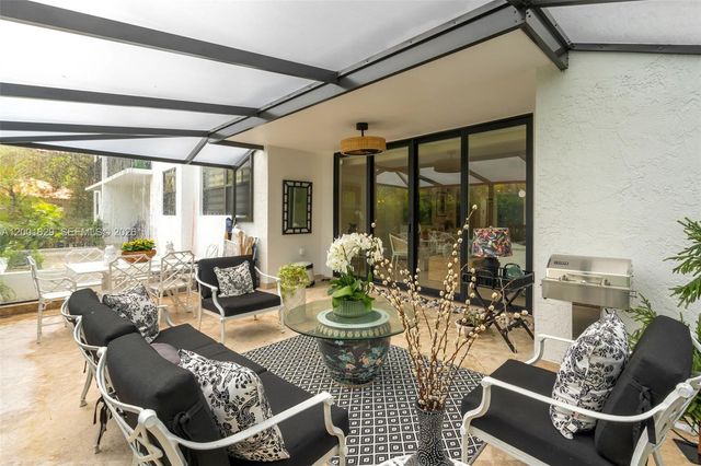 55 Ocean Lane Dr 1028, Key Biscayne, FL 33149