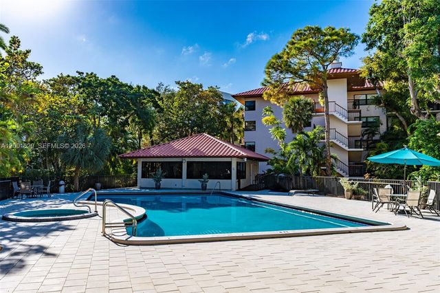 55 Ocean Lane Dr 1028, Key Biscayne, FL 33149