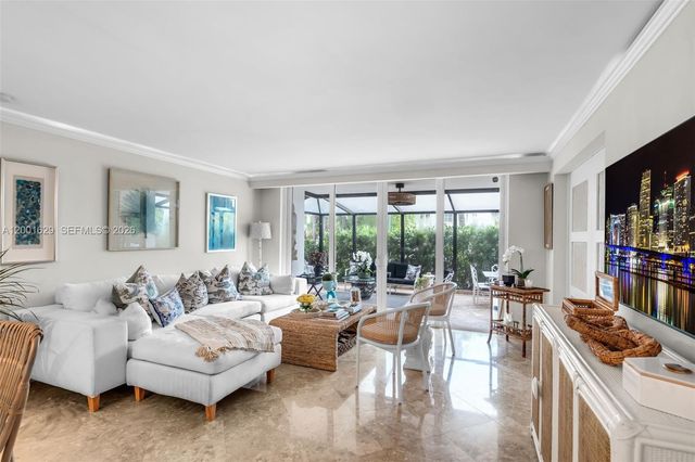 55 Ocean Lane Dr 1028, Key Biscayne, FL 33149