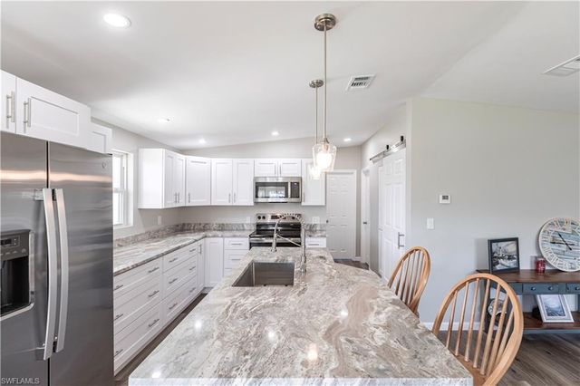 19867 Eagle Trace CT, North Fort Myers, FL 33903
