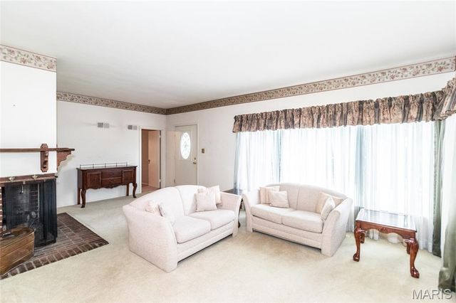 12505 Weber Hill Road, Sunset Hills, MO 63127
