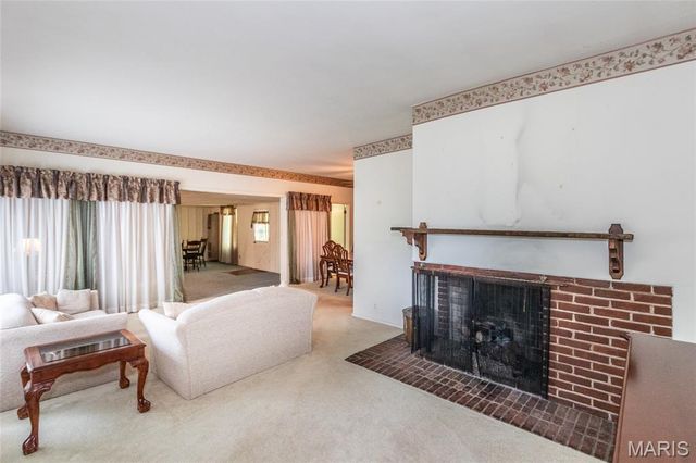 12505 Weber Hill Road, Sunset Hills, MO 63127
