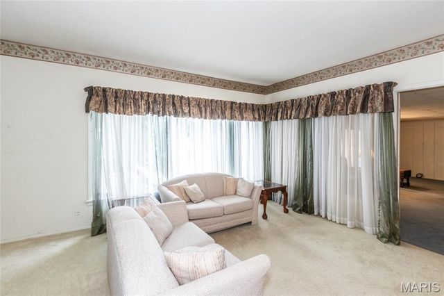 12505 Weber Hill Road, Sunset Hills, MO 63127