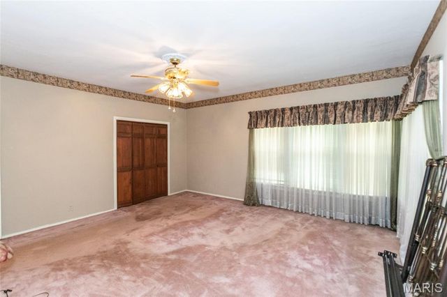 12505 Weber Hill Road, Sunset Hills, MO 63127