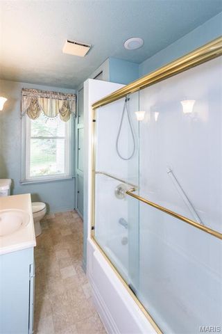 12505 Weber Hill Road, Sunset Hills, MO 63127