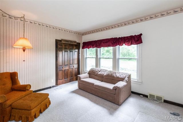 12505 Weber Hill Road, Sunset Hills, MO 63127
