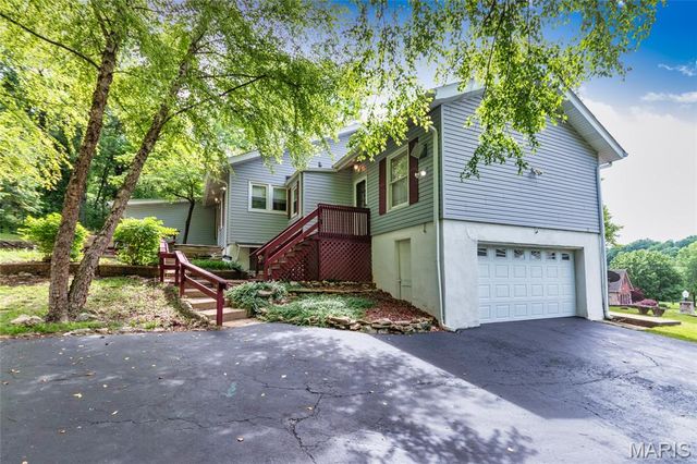 12505 Weber Hill Road, Sunset Hills, MO 63127