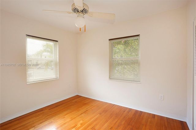 7720 SW 54th Ct 42B, Miami, FL 33143