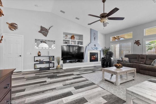 8217 Old Cistern Court, Las Vegas, NV 89131