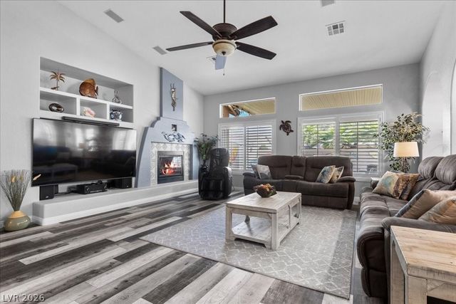 8217 Old Cistern Court, Las Vegas, NV 89131