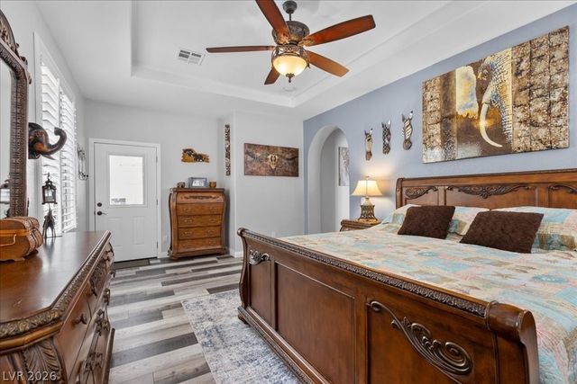 8217 Old Cistern Court, Las Vegas, NV 89131