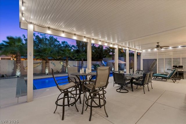 8217 Old Cistern Court, Las Vegas, NV 89131