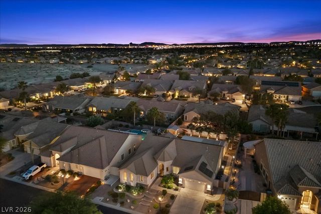 8217 Old Cistern Court, Las Vegas, NV 89131