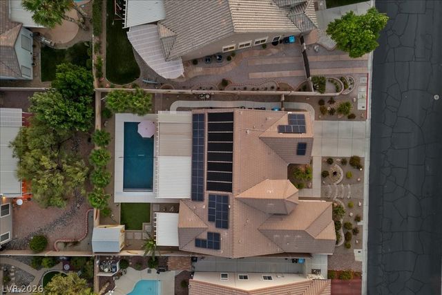 8217 Old Cistern Court, Las Vegas, NV 89131